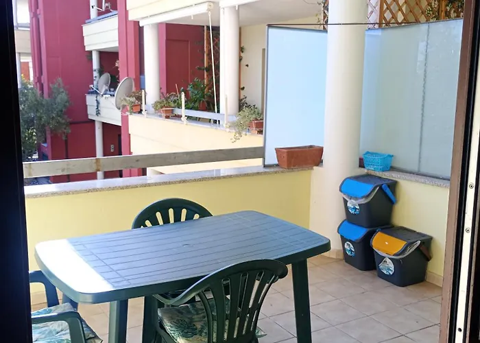 La Casa Di Rossella Nel Cuore Della Citta , Downtown Spacious Lägenhet *