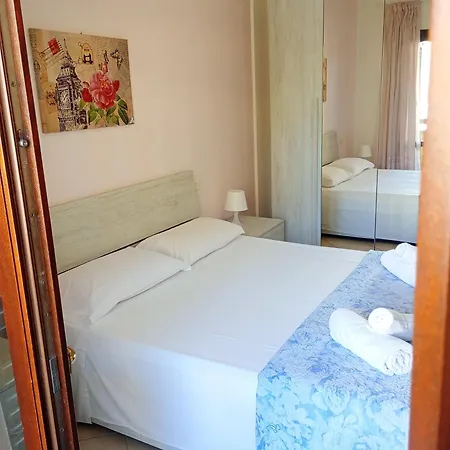 La Casa Di Rossella Nel Cuore Della Citta , Downtown Spacious Apartman