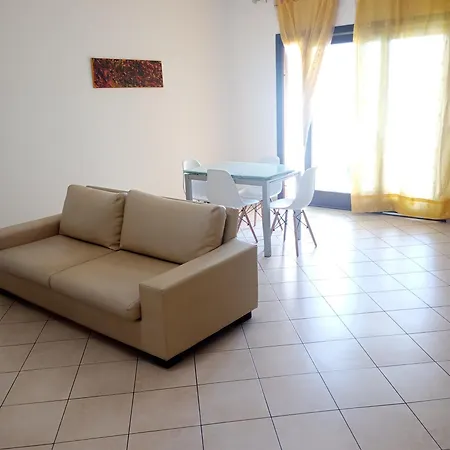 La Casa Di Rossella Nel Cuore Della Citta , Downtown Spacious アパート
