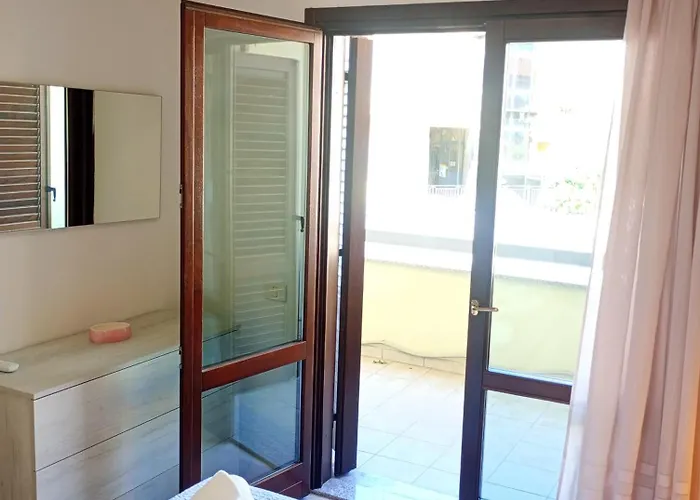 La Casa Di Rossella Nel Cuore Della Citta , Downtown Spacious Апартаменты Ольбия